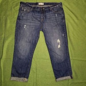 Old Navy Distressed Capri Jeans Capris Size 14